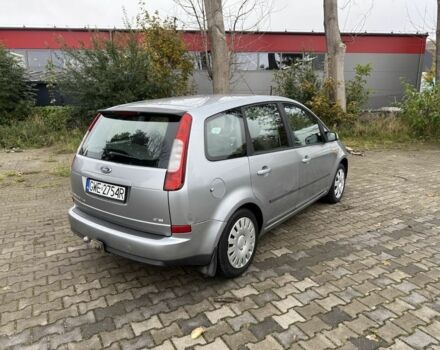 Серый Форд Си-Макс, объемом двигателя 2 л и пробегом 330 тыс. км за 1500 $, фото 2 на Automoto.ua