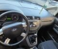 Сірий Форд Сі-Макс, об'ємом двигуна 2 л та пробігом 385 тис. км за 4864 $, фото 16 на Automoto.ua