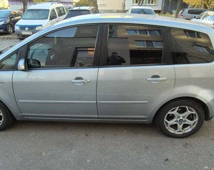 Серый Форд Си-Макс, объемом двигателя 2 л и пробегом 385 тыс. км за 5000 $, фото 2 на Automoto.ua