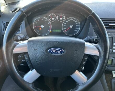 Серый Форд Си-Макс, объемом двигателя 2 л и пробегом 211 тыс. км за 4200 $, фото 7 на Automoto.ua