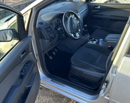 Серый Форд Си-Макс, объемом двигателя 2 л и пробегом 211 тыс. км за 4200 $, фото 11 на Automoto.ua