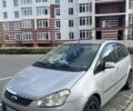 Серый Форд Си-Макс, объемом двигателя 1.6 л и пробегом 270 тыс. км за 4400 $, фото 1 на Automoto.ua