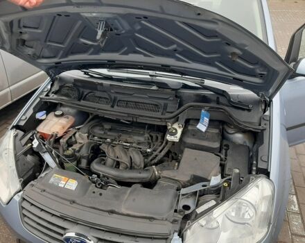 Сірий Форд Сі-Макс, об'ємом двигуна 0.16 л та пробігом 270 тис. км за 5700 $, фото 7 на Automoto.ua