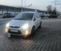 Серый Форд Си-Макс, объемом двигателя 1.6 л и пробегом 327 тыс. км за 4900 $, фото 1 на Automoto.ua