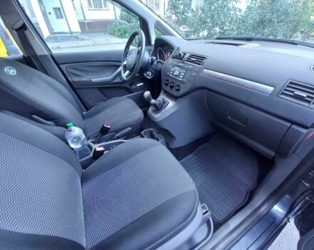 Серый Форд Си-Макс, объемом двигателя 1.6 л и пробегом 238 тыс. км за 4990 $, фото 16 на Automoto.ua