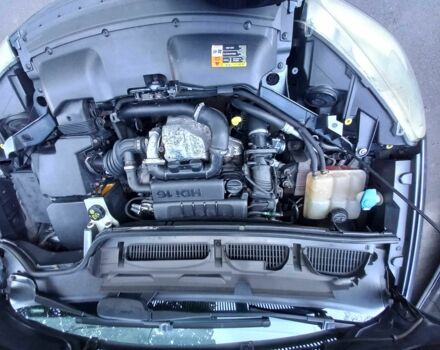 Серый Форд Си-Макс, объемом двигателя 1.6 л и пробегом 238 тыс. км за 4990 $, фото 12 на Automoto.ua