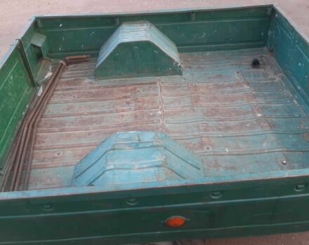 Серый Форд Си-Макс, объемом двигателя 1.6 л и пробегом 238 тыс. км за 4990 $, фото 22 на Automoto.ua