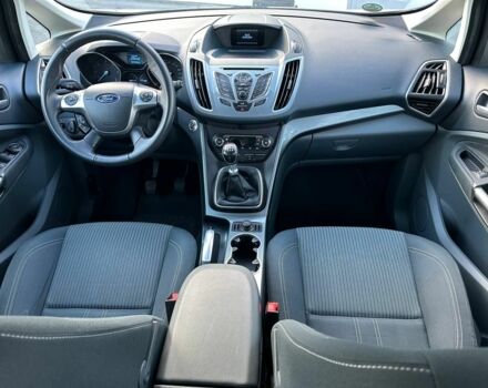 Серый Форд Си-Макс, объемом двигателя 1 л и пробегом 207 тыс. км за 7700 $, фото 5 на Automoto.ua