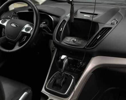 Серый Форд Си-Макс, объемом двигателя 2 л и пробегом 265 тыс. км за 11200 $, фото 6 на Automoto.ua