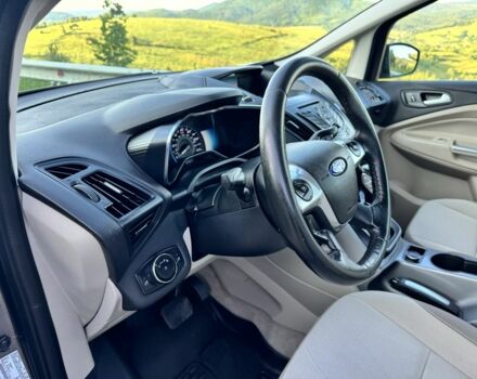 Серый Форд Си-Макс, объемом двигателя 2 л и пробегом 108 тыс. км за 12000 $, фото 11 на Automoto.ua