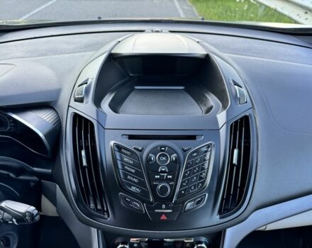 Серый Форд Си-Макс, объемом двигателя 2 л и пробегом 108 тыс. км за 12000 $, фото 19 на Automoto.ua