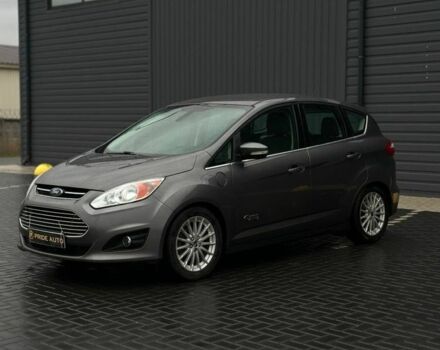 Серый Форд Си-Макс, объемом двигателя 2 л и пробегом 265 тыс. км за 11200 $, фото 1 на Automoto.ua