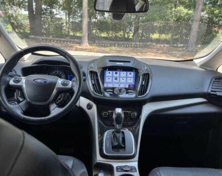 Серый Форд Си-Макс, объемом двигателя 2 л и пробегом 70 тыс. км за 5760 $, фото 5 на Automoto.ua