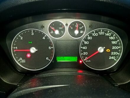 Серый Форд Си-Макс, объемом двигателя 1.6 л и пробегом 299 тыс. км за 4500 $, фото 1 на Automoto.ua