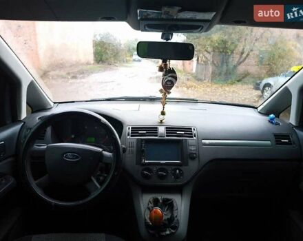 Форд Сі-Макс 2005 у Чернігові на Automoto.ua Сірий Форд Сі-Макс, об'ємом двигуна 1.6 л та пробігом 300 тис. км за 4500 $, фото 1 на Automoto.ua