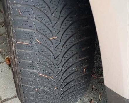 Серый Форд Си-Макс, объемом двигателя 1.8 л и пробегом 282 тыс. км за 1500 $, фото 1 на Automoto.ua