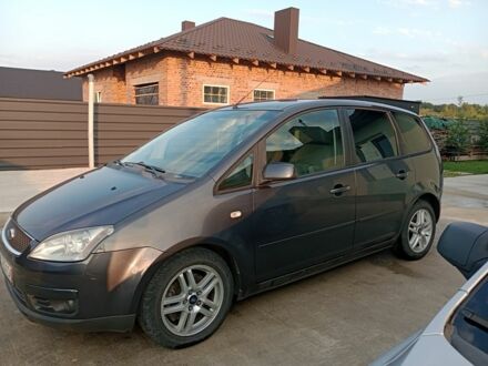 Серый Форд Си-Макс, объемом двигателя 1.8 л и пробегом 230 тыс. км за 5600 $, фото 1 на Automoto.ua