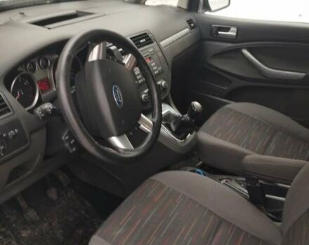 Серый Форд Си-Макс, объемом двигателя 1.8 л и пробегом 260 тыс. км за 5000 $, фото 1 на Automoto.ua