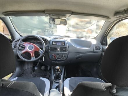 Серый Форд Си-Макс, объемом двигателя 1.6 л и пробегом 232 тыс. км за 2507 $, фото 1 на Automoto.ua