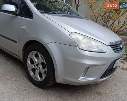Серый Форд Си-Макс, объемом двигателя 1.8 л и пробегом 285 тыс. км за 4500 $, фото 1 на Automoto.ua