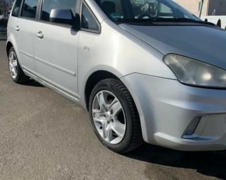 Серый Форд Си-Макс, объемом двигателя 1.6 л и пробегом 342 тыс. км за 4900 $, фото 1 на Automoto.ua