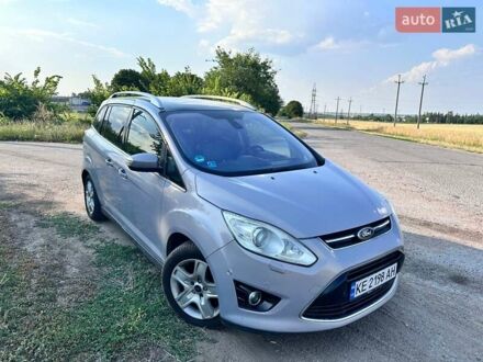 Форд Си-Макс 2010 в Долинской на Automoto.ua Серый Форд Си-Макс, объемом двигателя 1.56 л и пробегом 201 тыс. км за 7999 $, фото 1 на Automoto.ua