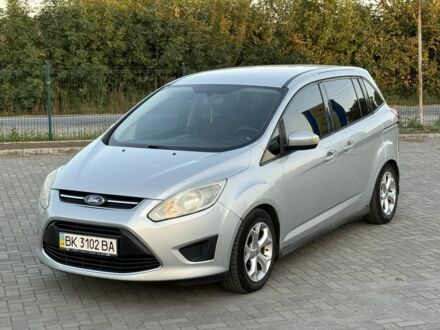 Форд Си-Макс 2010 в Шепетовке на Automoto.ua Серый Форд Си-Макс, объемом двигателя 1.6 л и пробегом 230 тыс. км за 6350 $, фото 1 на Automoto.ua