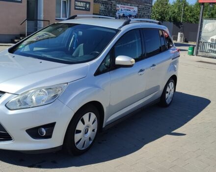 Сірий Форд Сі-Макс, об'ємом двигуна 0 л та пробігом 384 тис. км за 7500 $, фото 1 на Automoto.ua