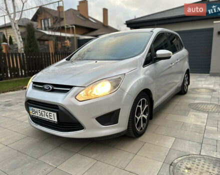 Серый Форд Си-Макс, объемом двигателя 1.6 л и пробегом 107 тыс. км за 7350 $, фото 1 на Automoto.ua