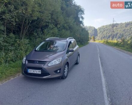 Серый Форд Си-Макс, объемом двигателя 1.6 л и пробегом 238 тыс. км за 8500 $, фото 1 на Automoto.ua