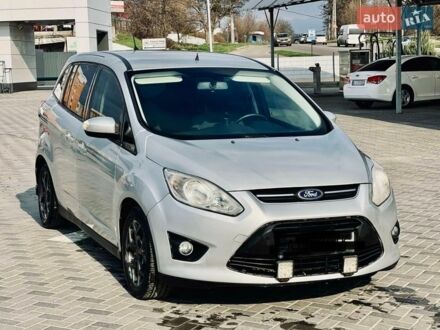 Серый Форд Си-Макс, объемом двигателя 1.6 л и пробегом 320 тыс. км за 9999 $, фото 1 на Automoto.ua