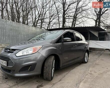 Серый Форд Си-Макс, объемом двигателя 2 л и пробегом 108 тыс. км за 10000 $, фото 1 на Automoto.ua