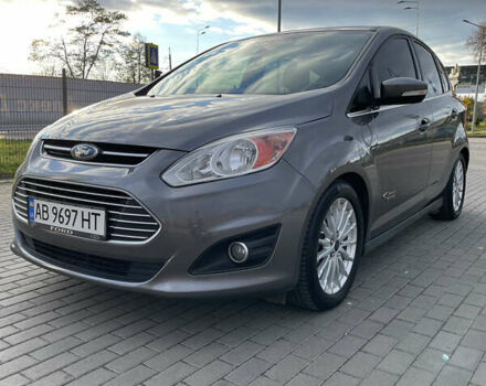 Серый Форд Си-Макс, объемом двигателя 2 л и пробегом 210 тыс. км за 14350 $, фото 1 на Automoto.ua