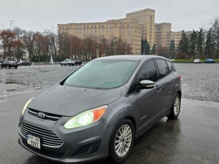 Серый Форд Си-Макс, объемом двигателя 2 л и пробегом 270 тыс. км за 10000 $, фото 1 на Automoto.ua