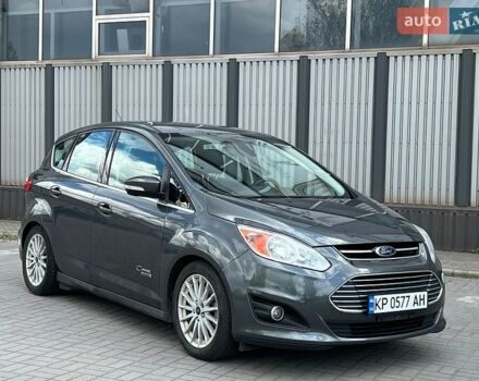 Серый Форд Си-Макс, объемом двигателя 2 л и пробегом 218 тыс. км за 12600 $, фото 1 на Automoto.ua