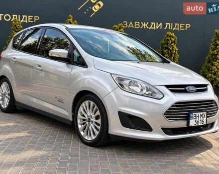 Серый Форд Си-Макс, объемом двигателя 2 л и пробегом 132 тыс. км за 11990 $, фото 1 на Automoto.ua