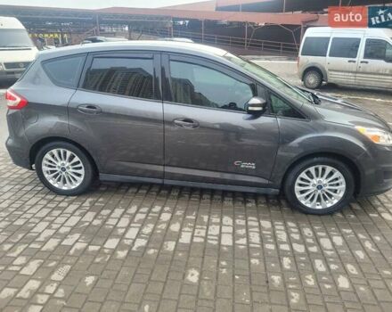 Серый Форд Си-Макс, объемом двигателя 2 л и пробегом 127 тыс. км за 13500 $, фото 1 на Automoto.ua