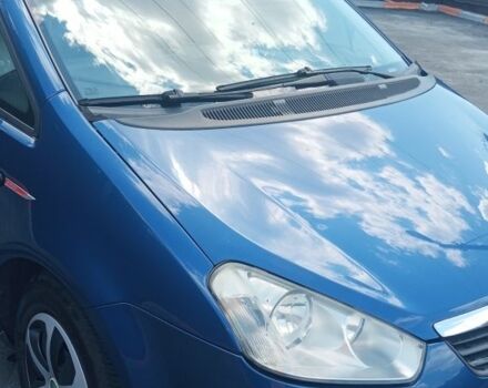 Синий Форд Си-Макс, объемом двигателя 1.6 л и пробегом 200 тыс. км за 6100 $, фото 2 на Automoto.ua