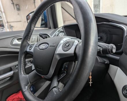 Синий Форд Си-Макс, объемом двигателя 2 л и пробегом 152 тыс. км за 10850 $, фото 6 на Automoto.ua