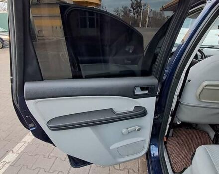 Синий Форд Си-Макс, объемом двигателя 1.6 л и пробегом 210 тыс. км за 4899 $, фото 18 на Automoto.ua