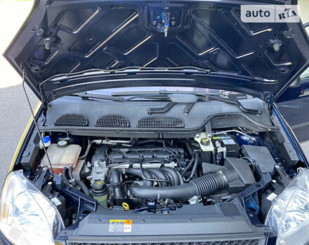 Синій Форд Сі-Макс, об'ємом двигуна 1.6 л та пробігом 197 тис. км за 5100 $, фото 23 на Automoto.ua