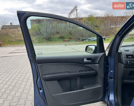 Синій Форд Сі-Макс, об'ємом двигуна 1.6 л та пробігом 179 тис. км за 4800 $, фото 64 на Automoto.ua