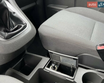 Синій Форд Сі-Макс, об'ємом двигуна 1.6 л та пробігом 179 тис. км за 4800 $, фото 55 на Automoto.ua