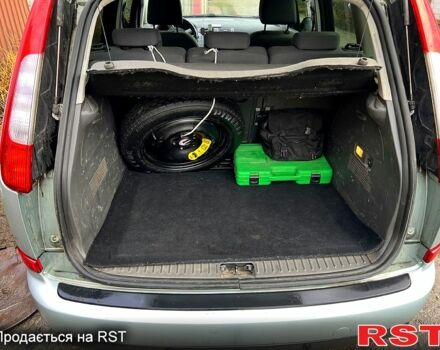 Синий Форд Си-Макс, объемом двигателя 1.6 л и пробегом 211 тыс. км за 4600 $, фото 8 на Automoto.ua