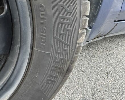 Синий Форд Си-Макс, объемом двигателя 1.6 л и пробегом 290 тыс. км за 5099 $, фото 4 на Automoto.ua