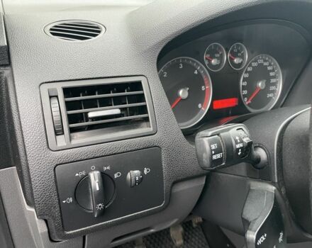 Синий Форд Си-Макс, объемом двигателя 1.6 л и пробегом 167 тыс. км за 6200 $, фото 7 на Automoto.ua