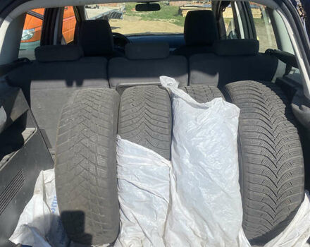 Синій Форд Сі-Макс, об'ємом двигуна 1.6 л та пробігом 254 тис. км за 5250 $, фото 12 на Automoto.ua