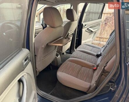 Синий Форд Си-Макс, объемом двигателя 1.6 л и пробегом 241 тыс. км за 5800 $, фото 17 на Automoto.ua