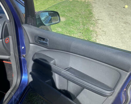 Синій Форд Сі-Макс, об'ємом двигуна 1.6 л та пробігом 254 тис. км за 5250 $, фото 8 на Automoto.ua