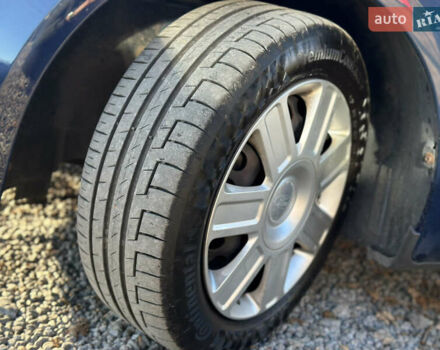 Синий Форд Си-Макс, объемом двигателя 1.6 л и пробегом 242 тыс. км за 5600 $, фото 48 на Automoto.ua